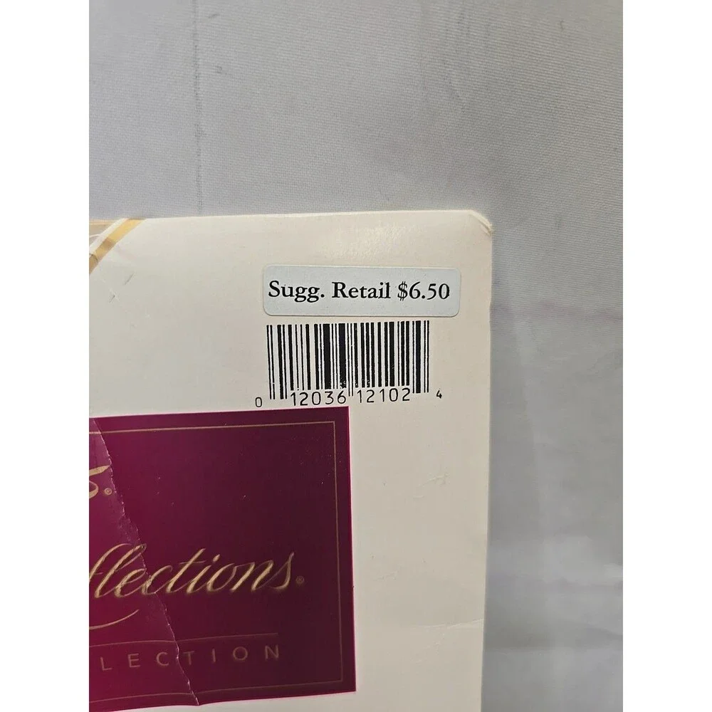 NOS Vintage Hanes Silk Reflections Sheer Collection 717 Size AB Barely There